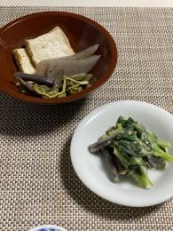 わらびの胡麻酢あえ